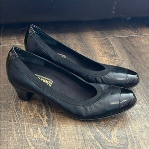 Munro American Heels Womens 9 M Cap Toe Pumps Casual M276291 Black Slip On